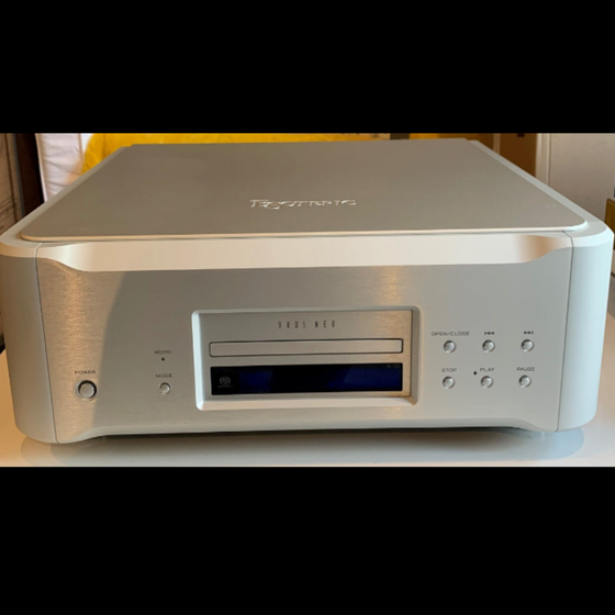Pre-owned CD Player Esoteric K-01 - Audiophile