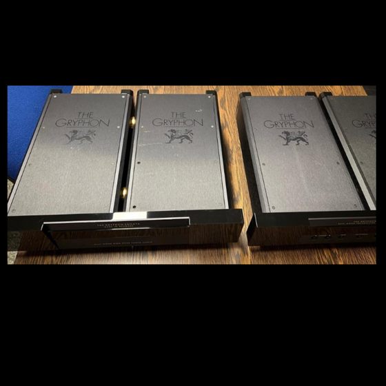 Pre-owned Dual Mono Pre-Amplifier Gryphon Sonata - Audiophile