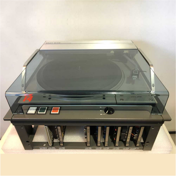 Pre-owned Turntable EMT 948 with phono cartridge EMT TSD15