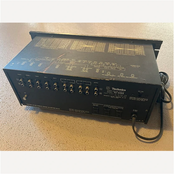 Pre-owned Pre-Amplifier TECHNICS SU9200 - Audiophile