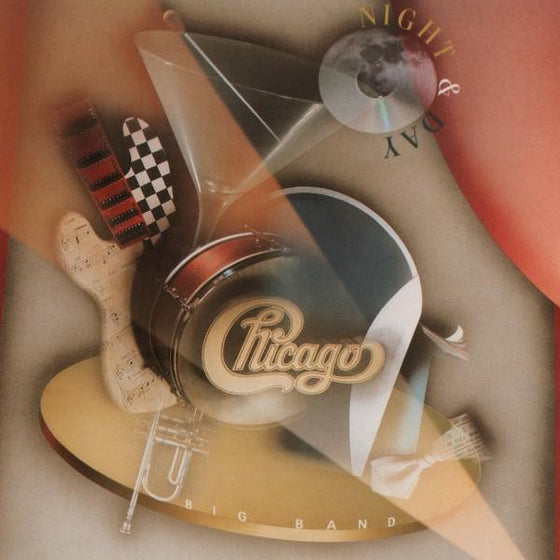 <transcy>Chicago - Night And Day (Vinyle translucide corail)</transcy>