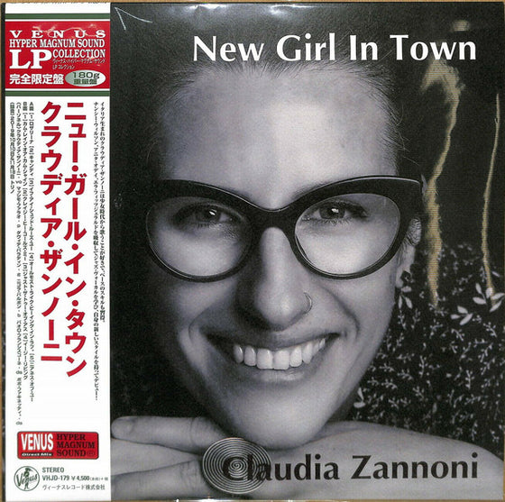 <transcy>Claudia Zannoni - New Girl In Town (Edition japonaise)</transcy>