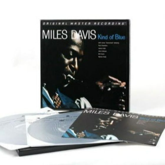 <transcy>Miles Davis - Kind of Blue (2LP, Coffret, Ultra Analog, Half-speed Mastering, 45 tours)</transcy>