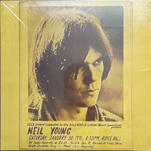  Neil Young - Royce Hall 1971