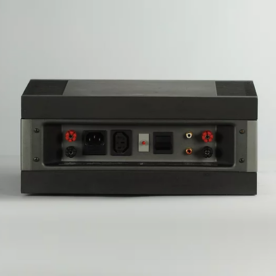 Pre-owned power amplifier Quad 606