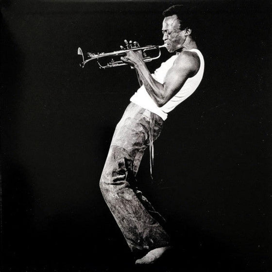 Miles Davis - A Tribute to Jack Johnson (Ultra Analog, Half-speed Mastering) - AudioSoundMusic