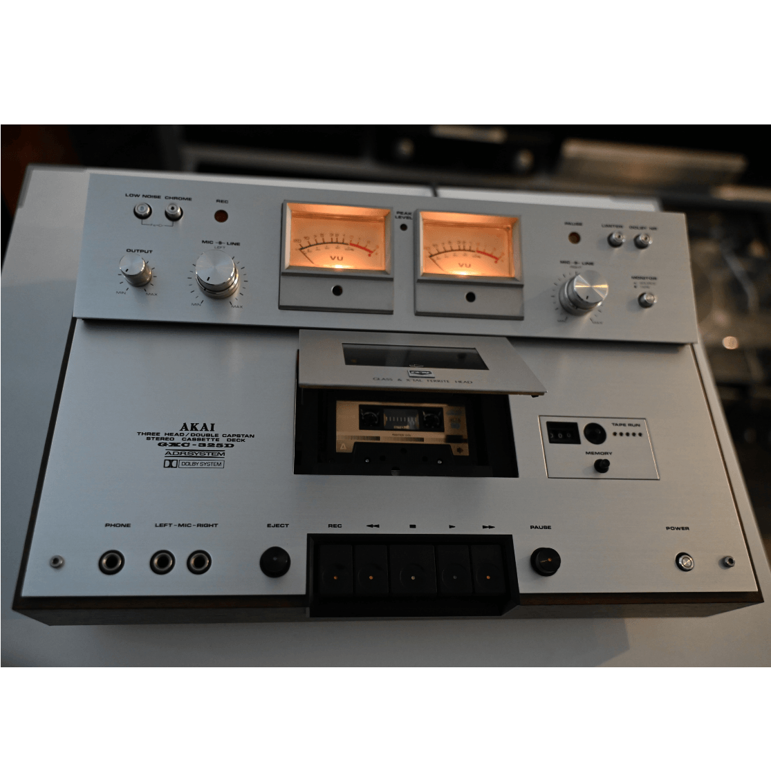 AKAI カセットデッキ GXC-325D 2392 【通電確認済】AKAI 赤井 GXC-325D