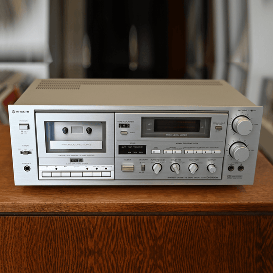 Pre-owned Cassette Hitachi D-330M Silver - AudioSoundMusic